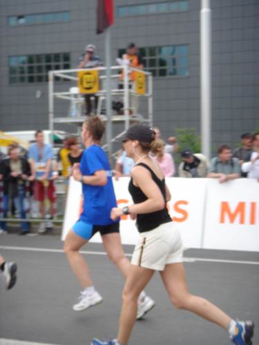 Escutar música na corrida. (habi/flickr)
