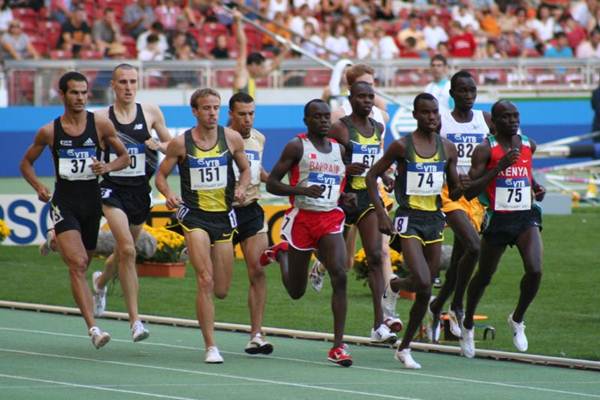 Prova dos 1500 metros no mundial de Osaka/2007.