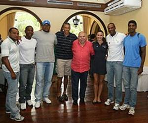 Roberto Gesta continua como presidente da CBAt